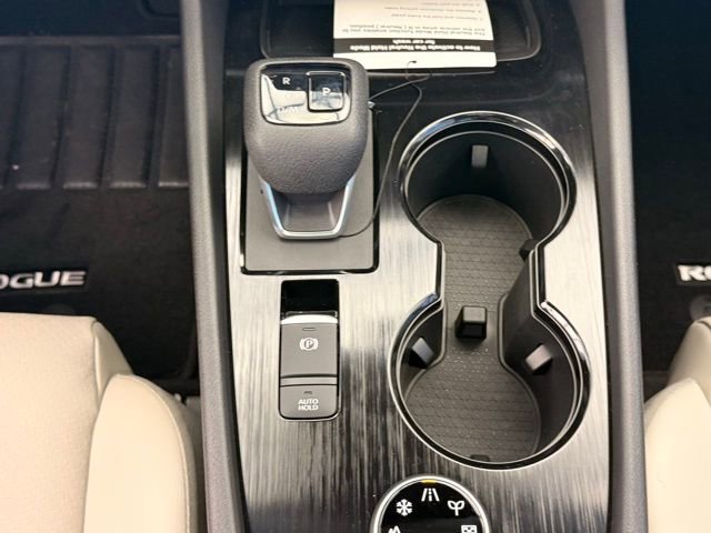 New 2026 Nissan Rogue SV AWD/4WD image 29