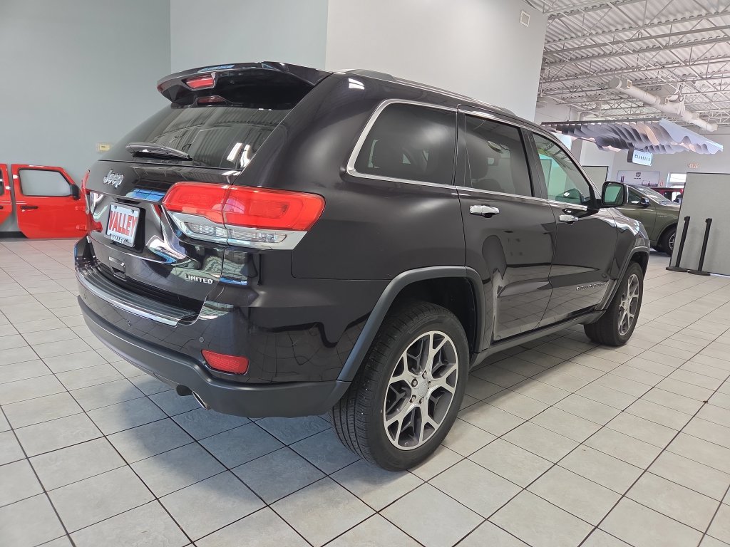 Used 2019 Jeep Grand Cherokee Limited AWD/4WD image 12