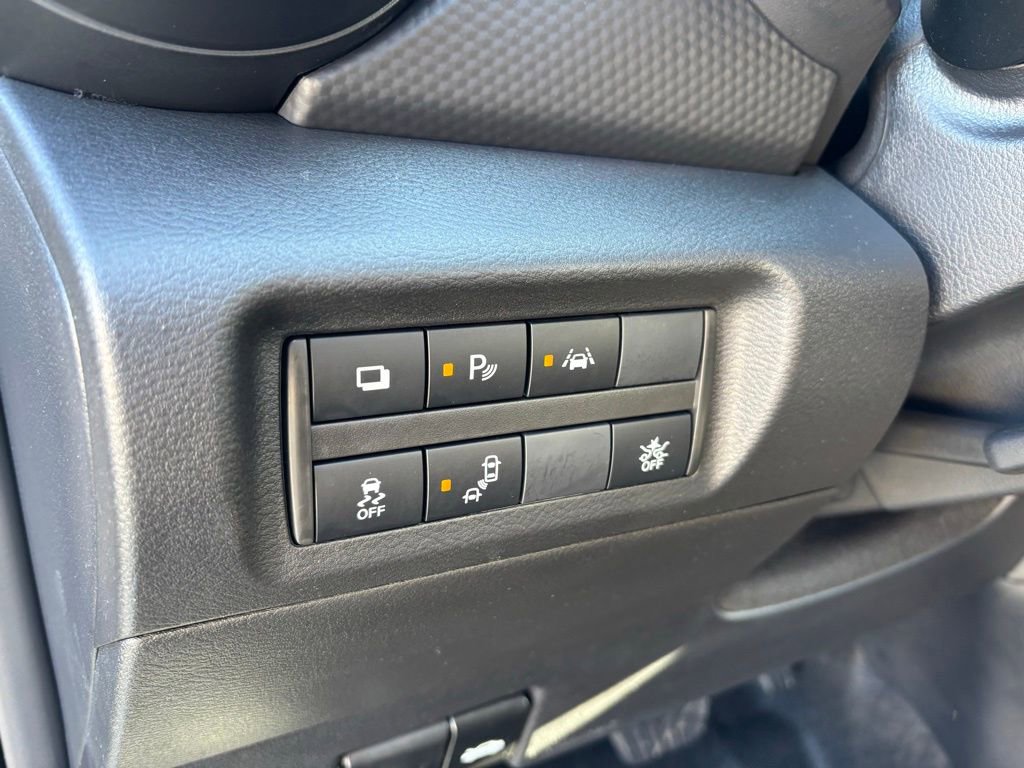 Used 2025 Nissan Kicks Play S image 14