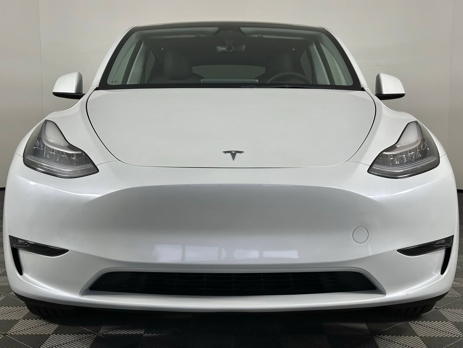 Used 2023 Tesla Model Y Long Range AWD/4WD image 44