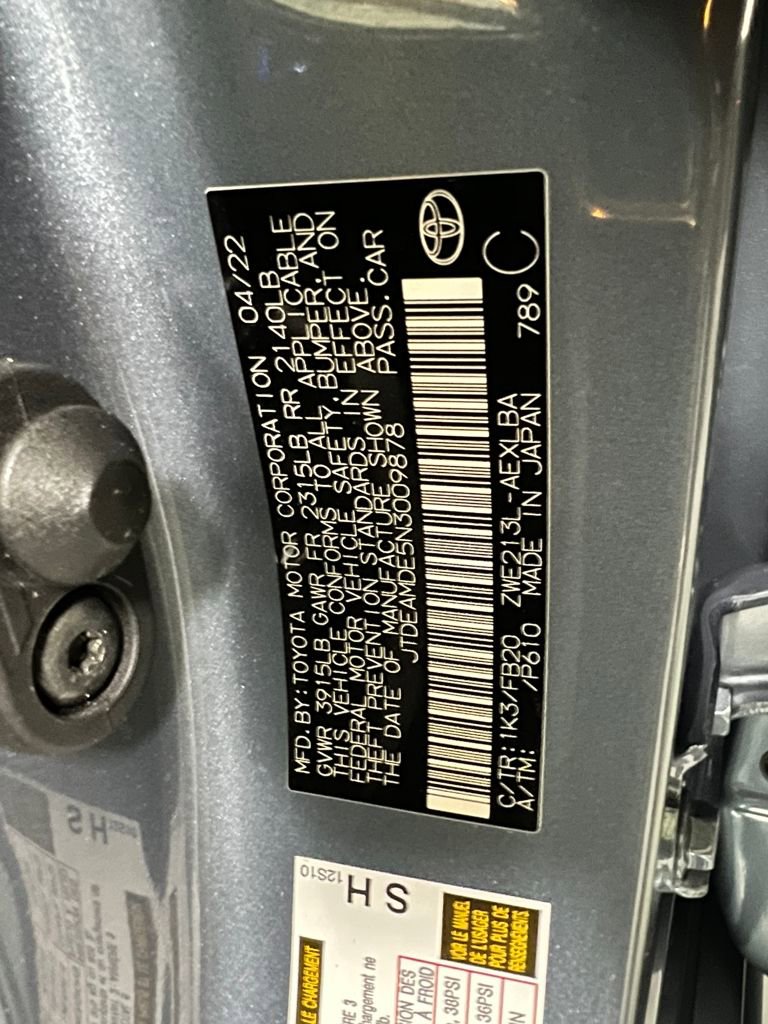 Certified 2022 Toyota Corolla LE image 40