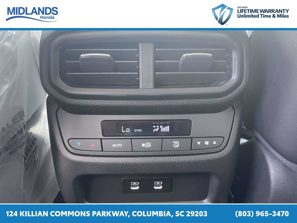 New 2026 Honda Pilot Touring image 12