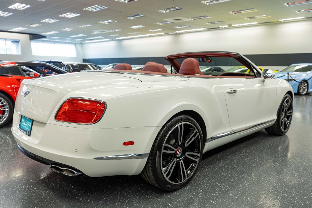 Used 2014 Bentley Continental GT image 16