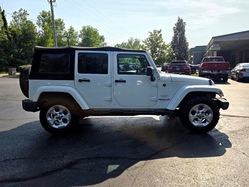 Used 2014 Jeep Wrangler Unlimited Sahara w/ Dual Top Group image 8