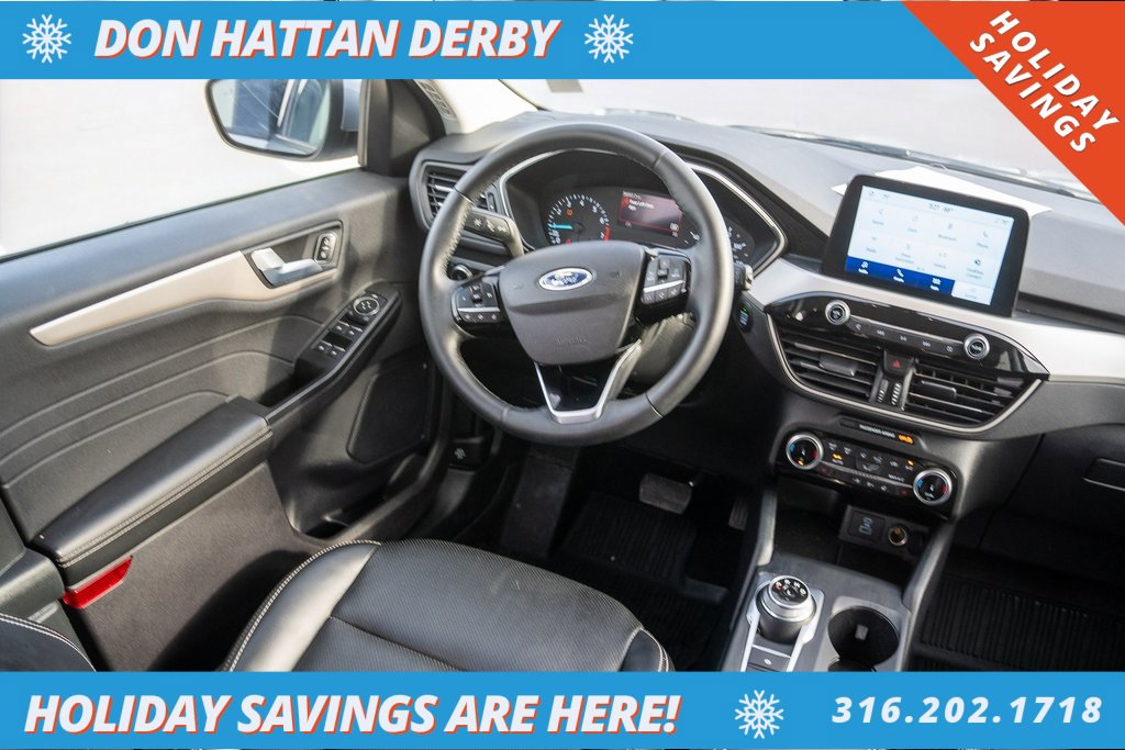 Used 2022 Ford Escape SEL image 12