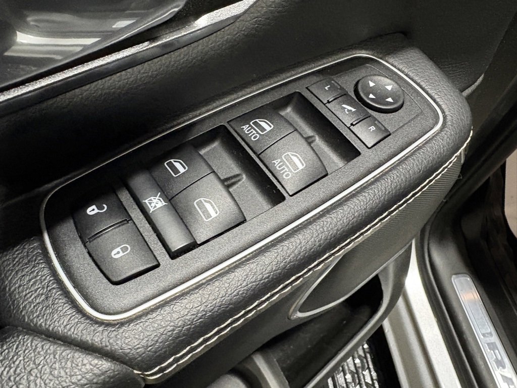 Used 2022 RAM 1500 Laramie image 21