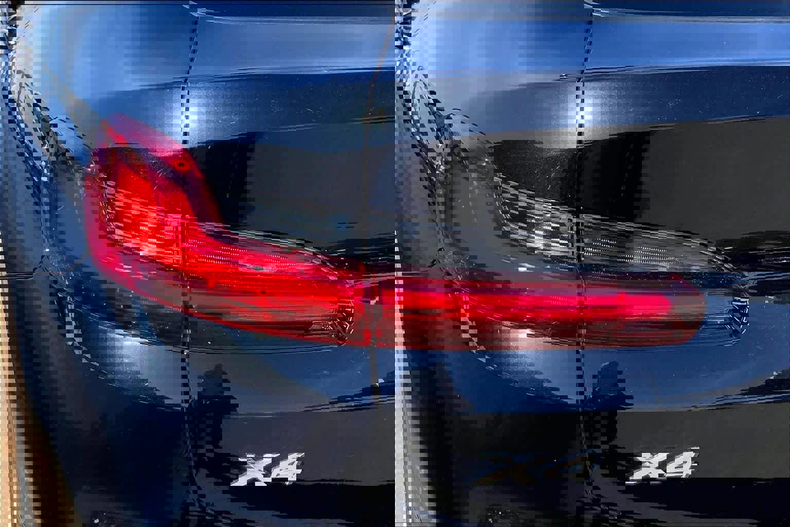 Used 2020 BMW X4 xDrive30i w/ Driving Assistance Package image 27