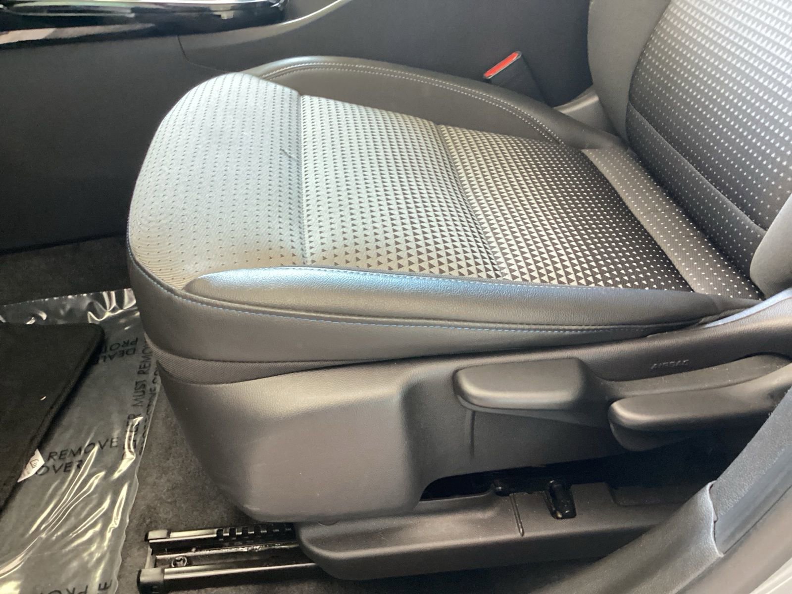 Used 2025 Chevrolet Trax LT image 12