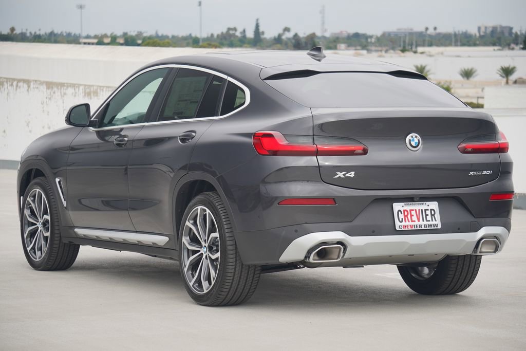 Used 2025 BMW X4 xDrive30i w/ Premium Package image 7