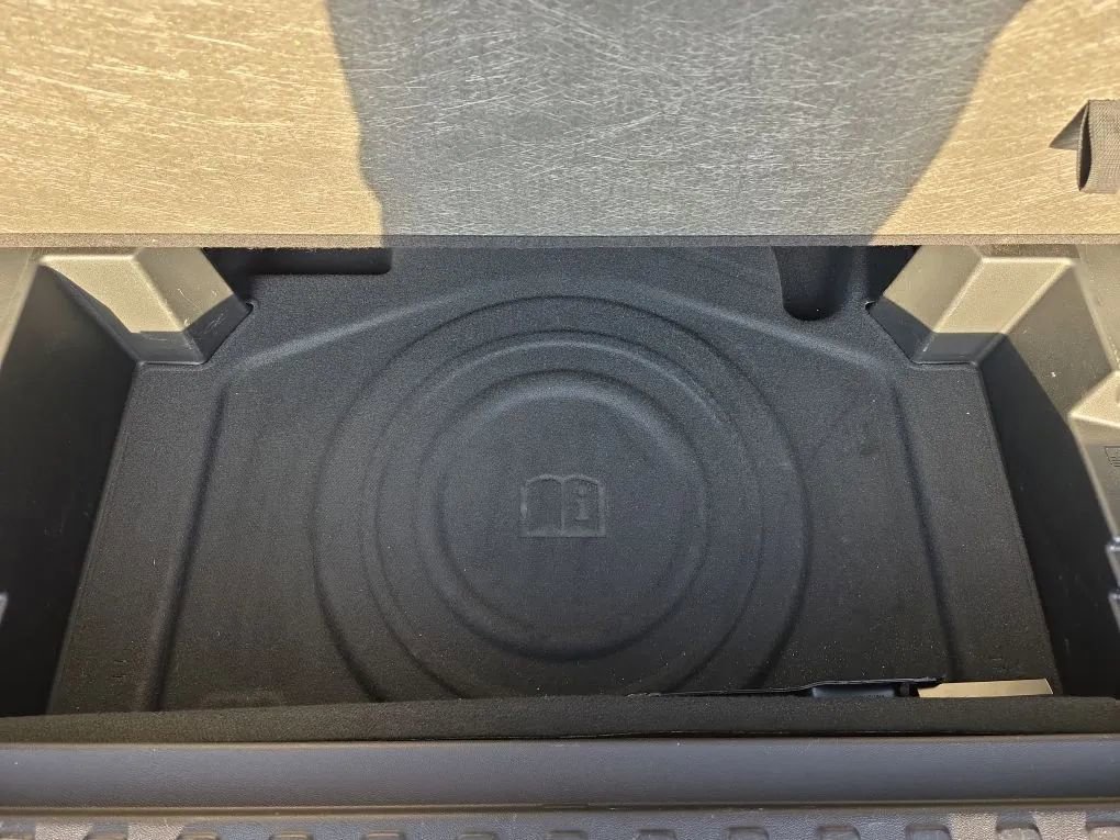 Used 2018 GMC Terrain SLE image 46