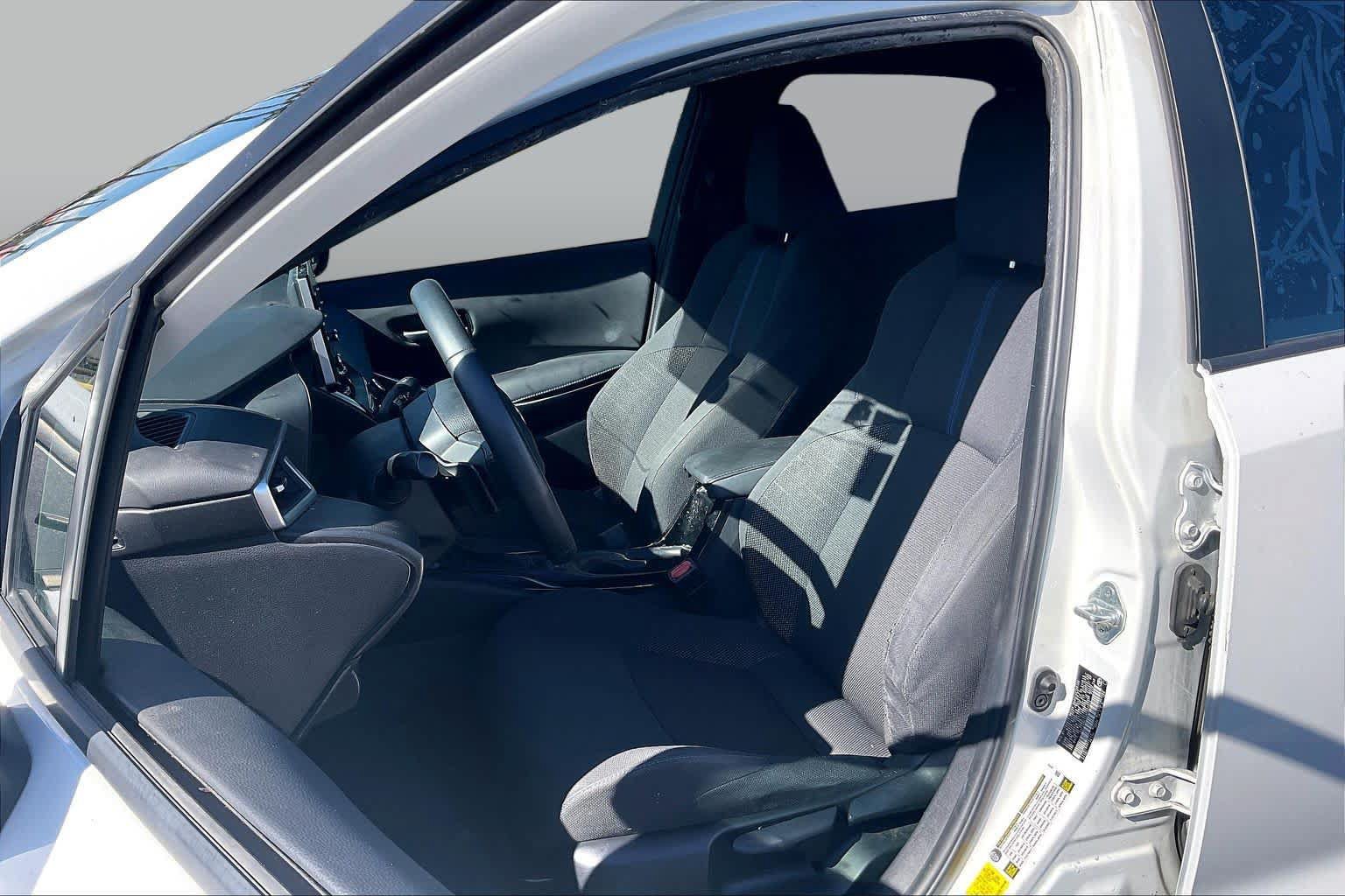 Used 2021 Toyota Corolla SE w/ Carpet Mat Package (TMS) FWD image 7
