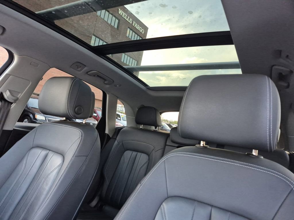 Used 2023 Audi Q5 2.0T Premium Plus image 11