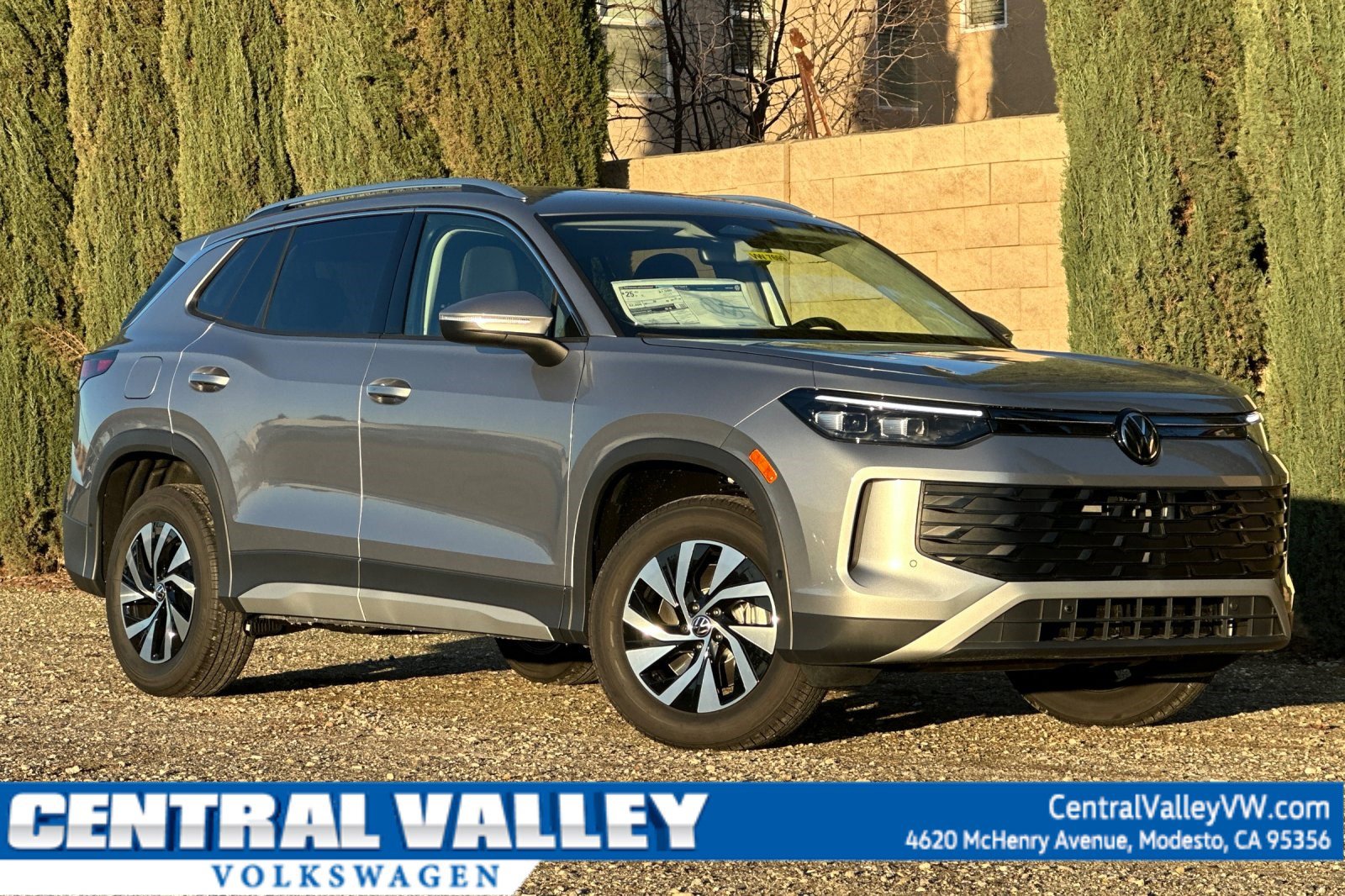 New 2026 Volkswagen Tiguan S image 1