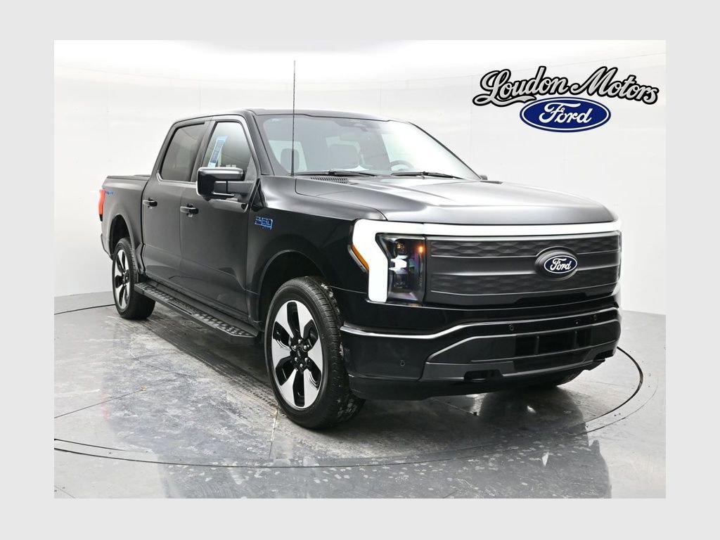 Used 2024 Ford F150 Lightning Lariat image 1