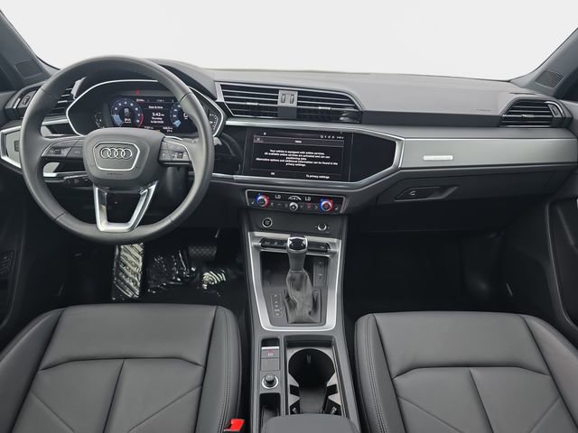 Used 2025 Audi Q3 2.0T Premium w/ Convenience Package AWD/4WD image 10