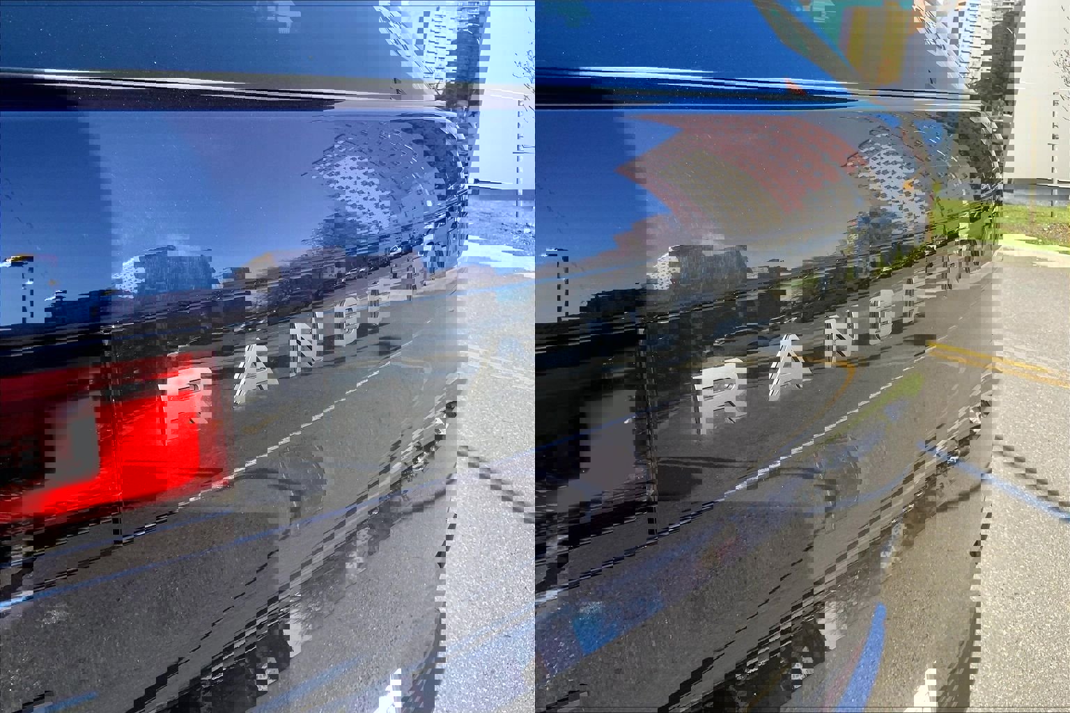 New 2026 Land Rover Range Rover Sport Dynamic SE image 15