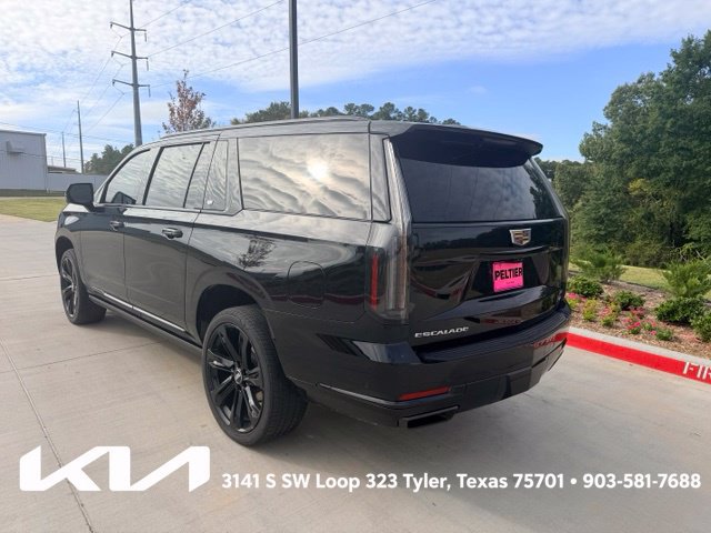 Used 2025 Cadillac Escalade ESV Sport w/ Touring Package AWD/4WD image 9