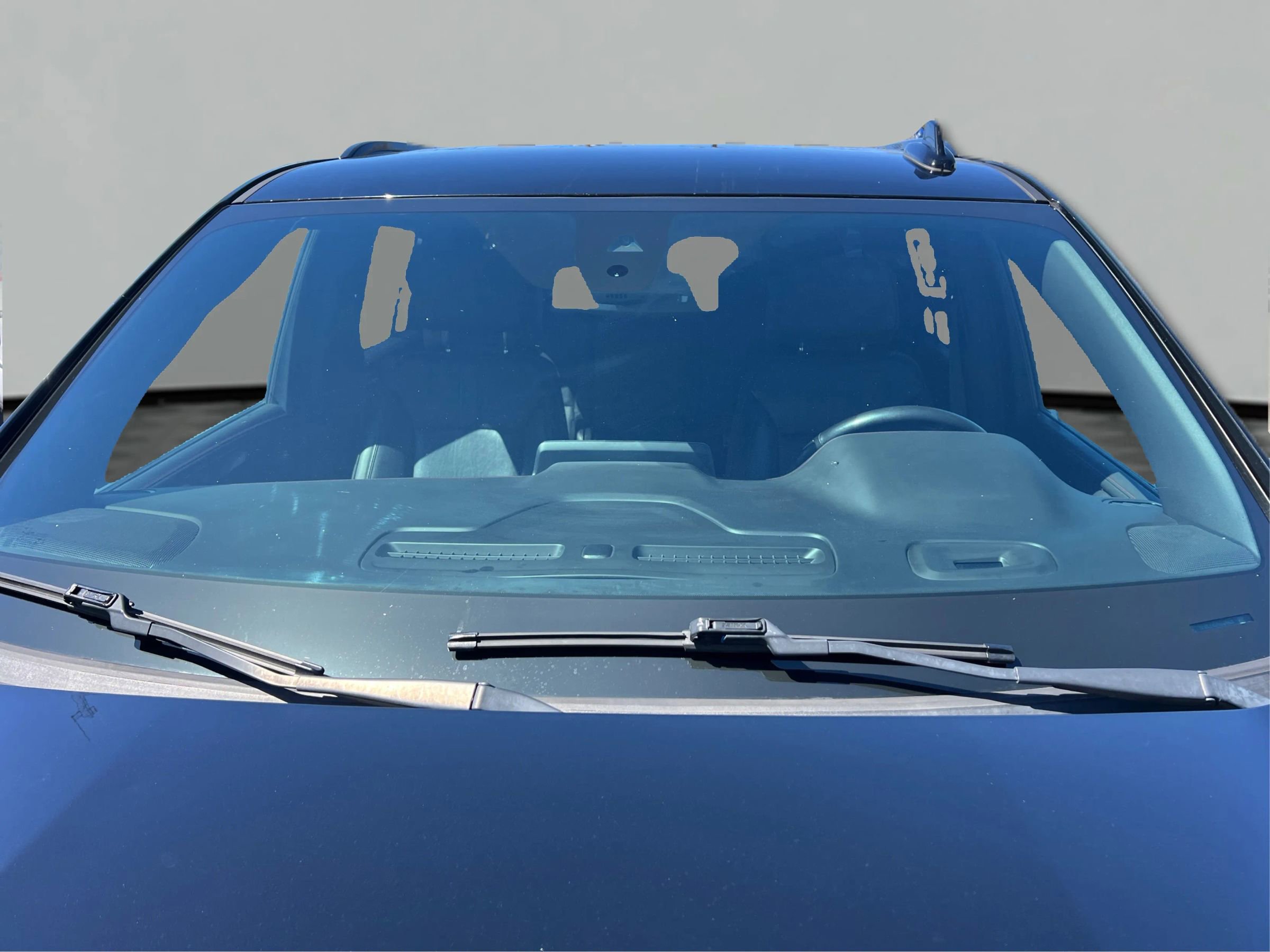 Used 2021 Chevrolet Suburban RST w/ Luxury Package image 20