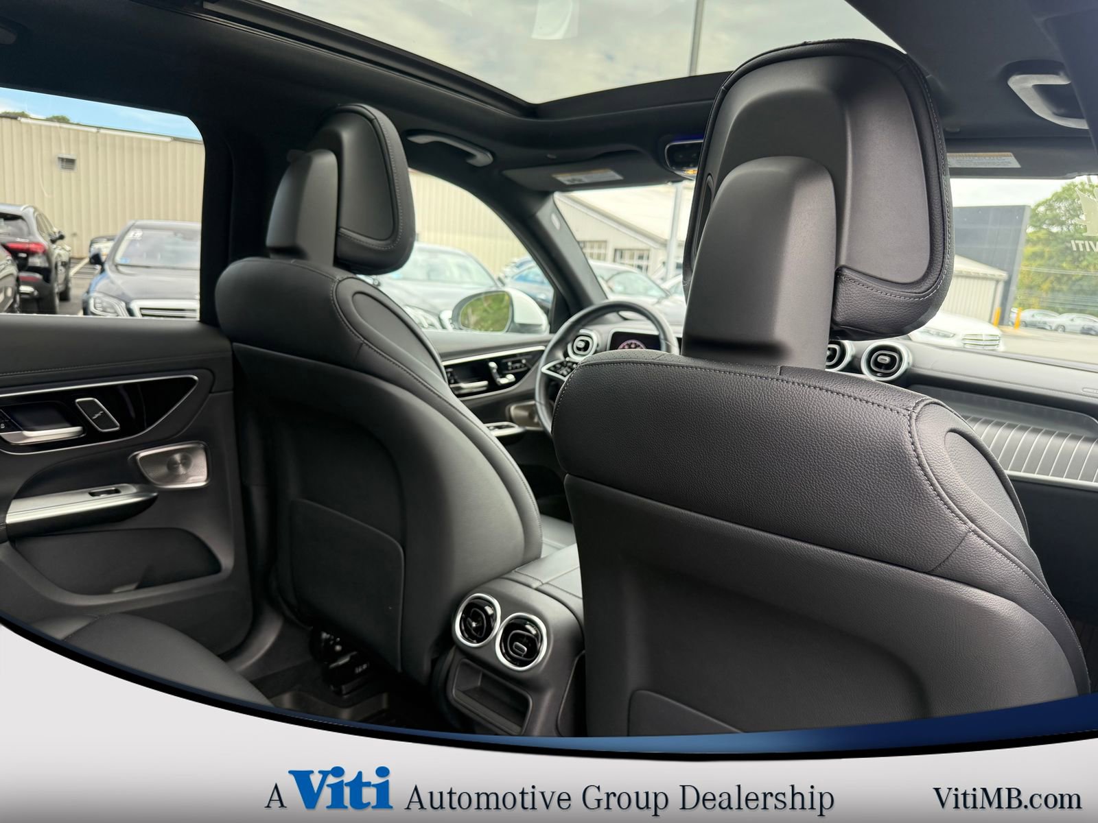 Certified 2024 Mercedes-Benz GLC 300 4MATIC image 27