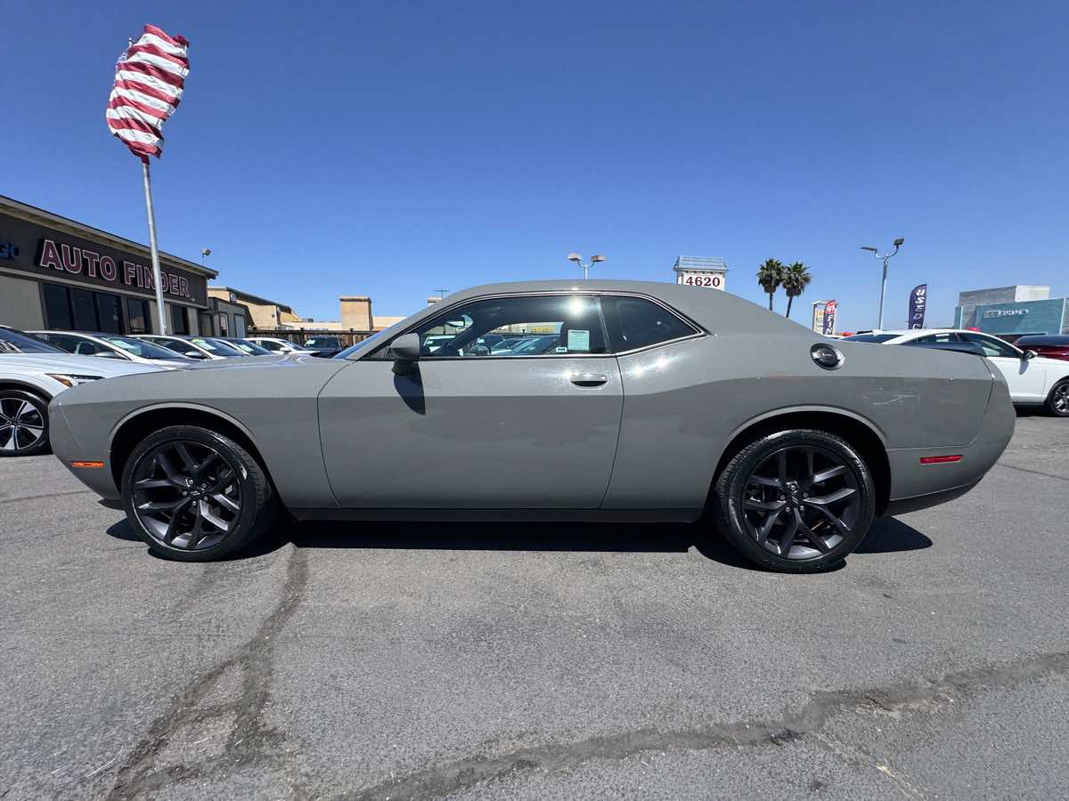 Used 2023 Dodge Challenger SXT w/ Blacktop Package RWD image 7