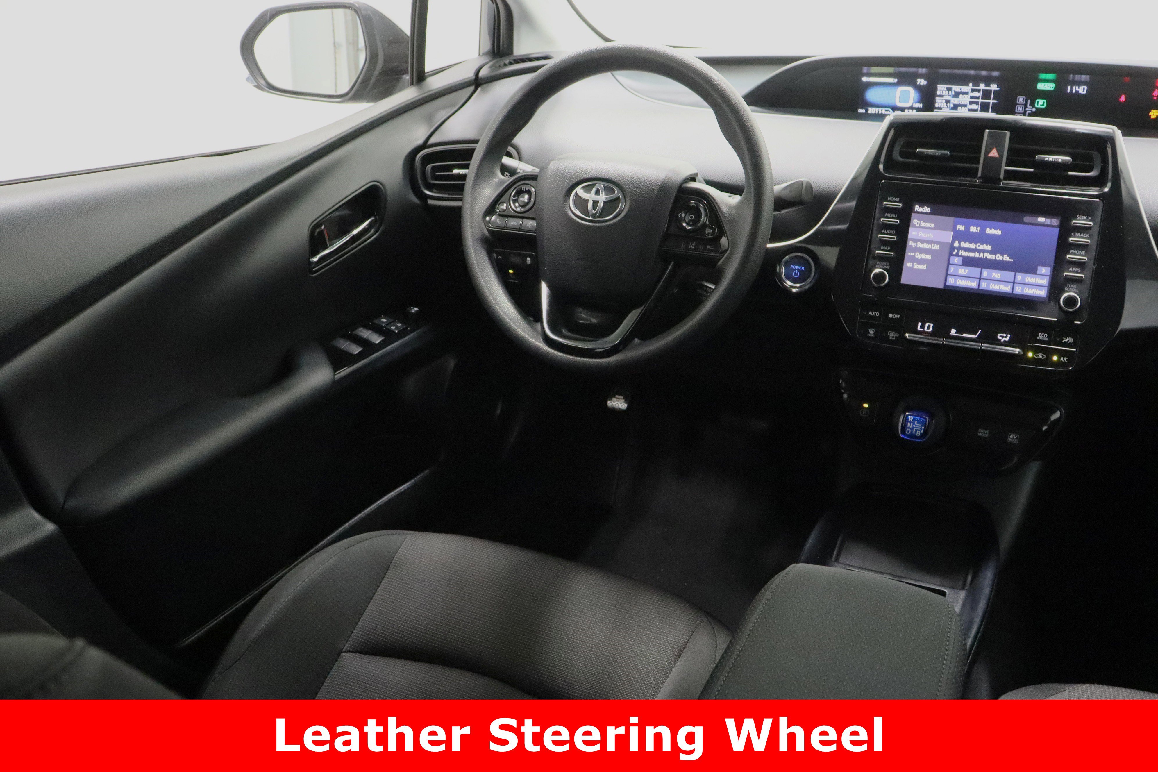 Used 2020 Toyota Prius L Eco image 27