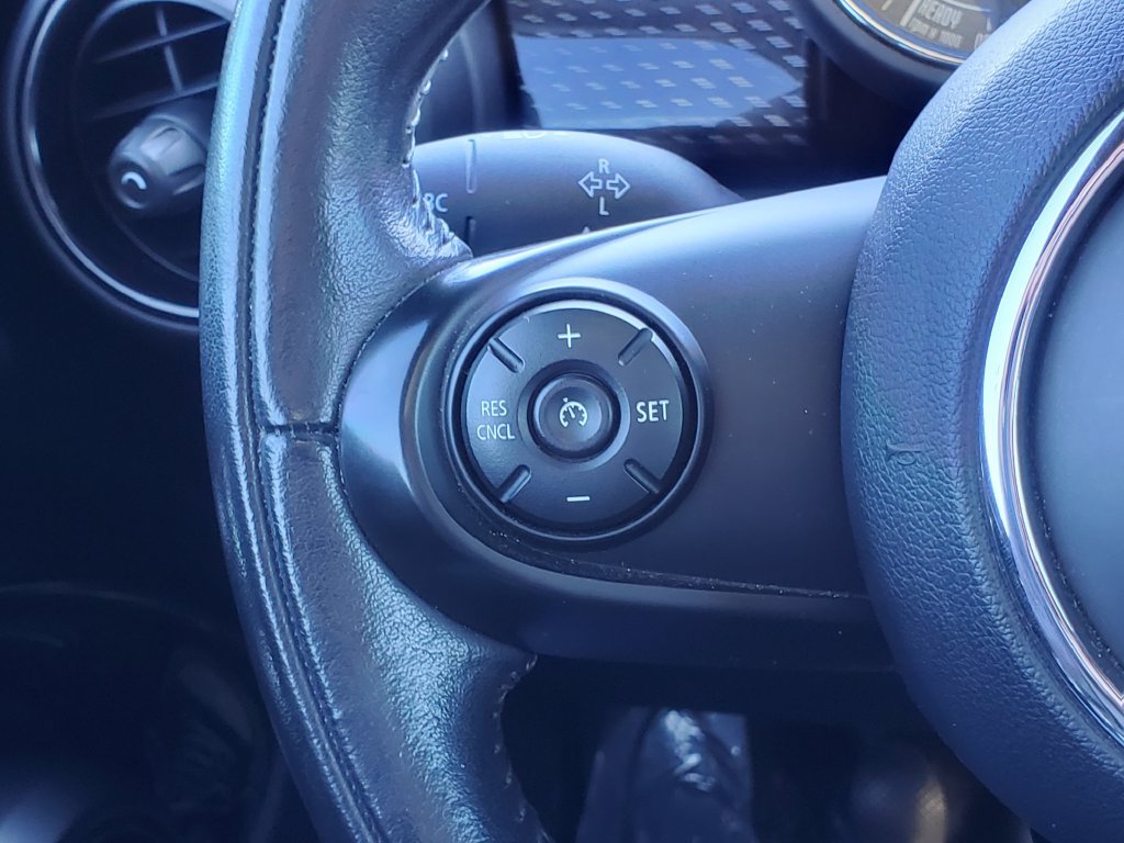Used 2017 MINI Cooper S FWD image 10