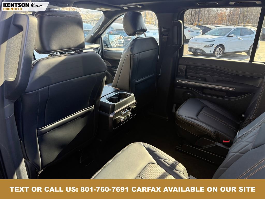 Used 2024 Ford Expedition Platinum image 41