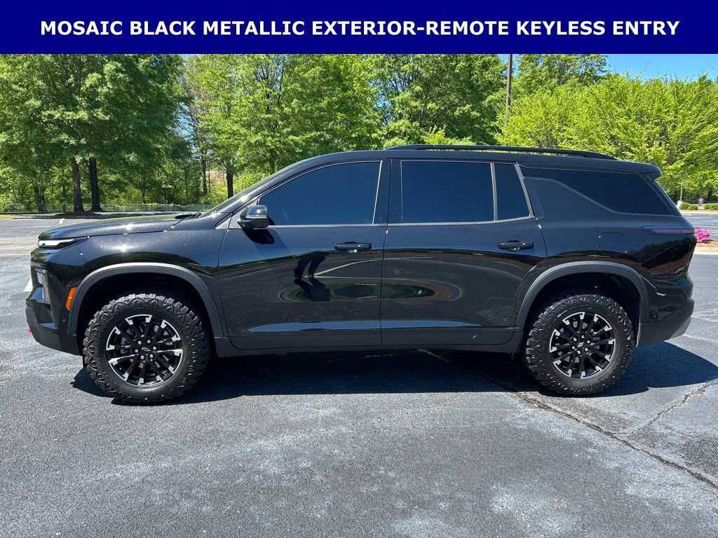 Used 2024 Chevrolet Traverse Z71 w/ Enhanced Driving Package image 11