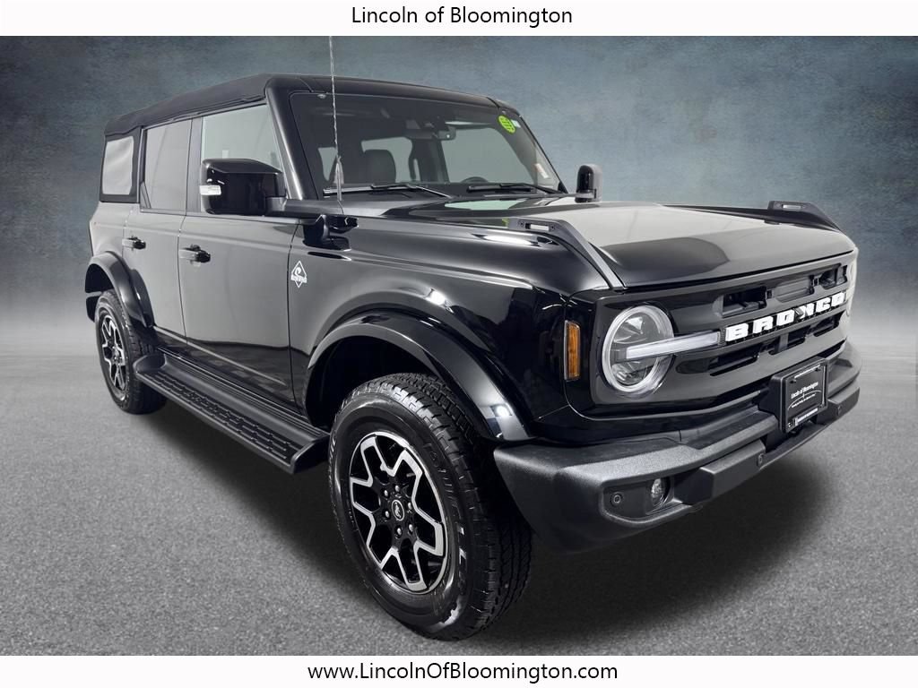 Used 2025 Ford Bronco Outer Banks AWD/4WD image 10