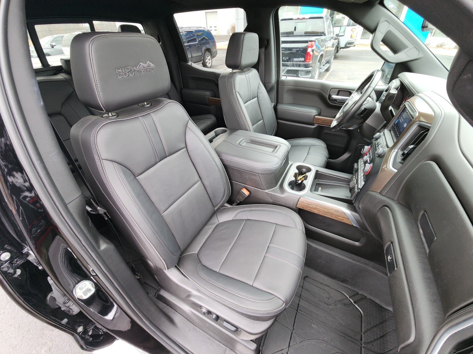 Used 2022 Chevrolet Silverado 1500 High Country AWD/4WD image 14