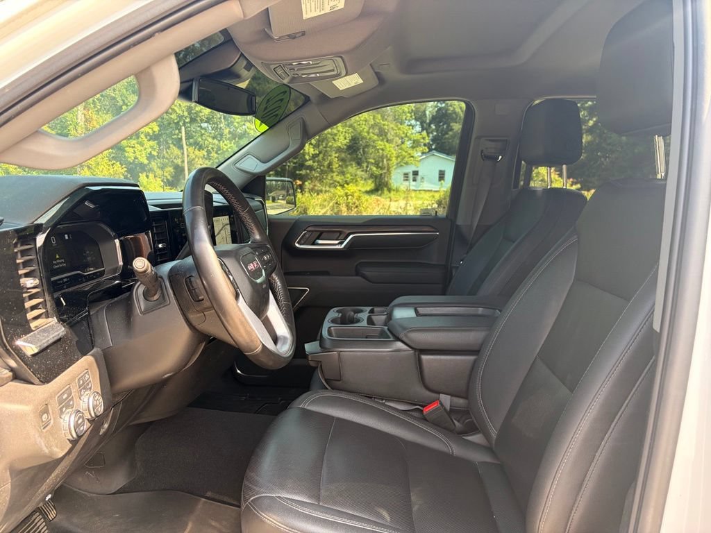 Used 2022 GMC Sierra 1500 SLT w/ Max Trailering Package AWD/4WD image 13
