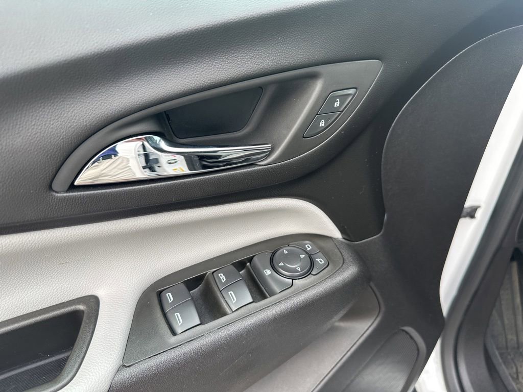 Used 2024 Chevrolet Equinox LS w/ LPO, Floor Liner Package FWD image 13