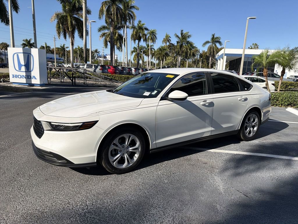 Certified 2025 Honda Accord LX image 7