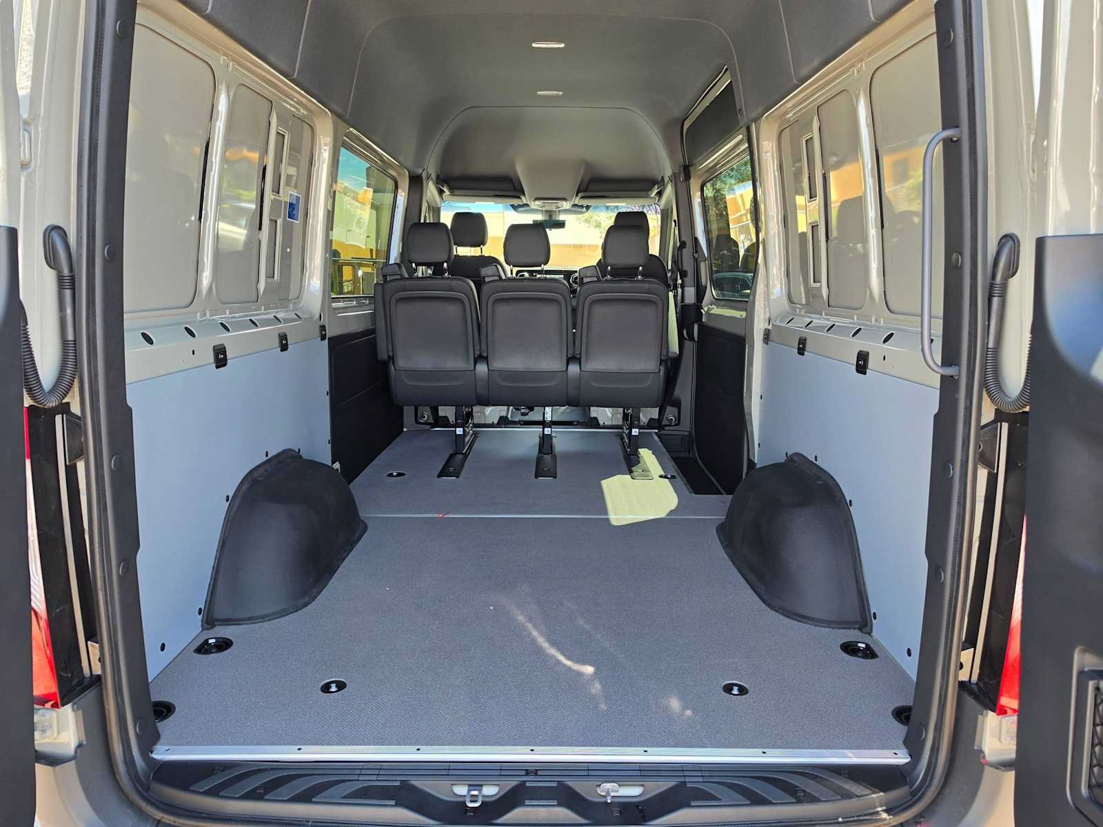 New 2026 Mercedes-Benz Sprinter 2500 image 19