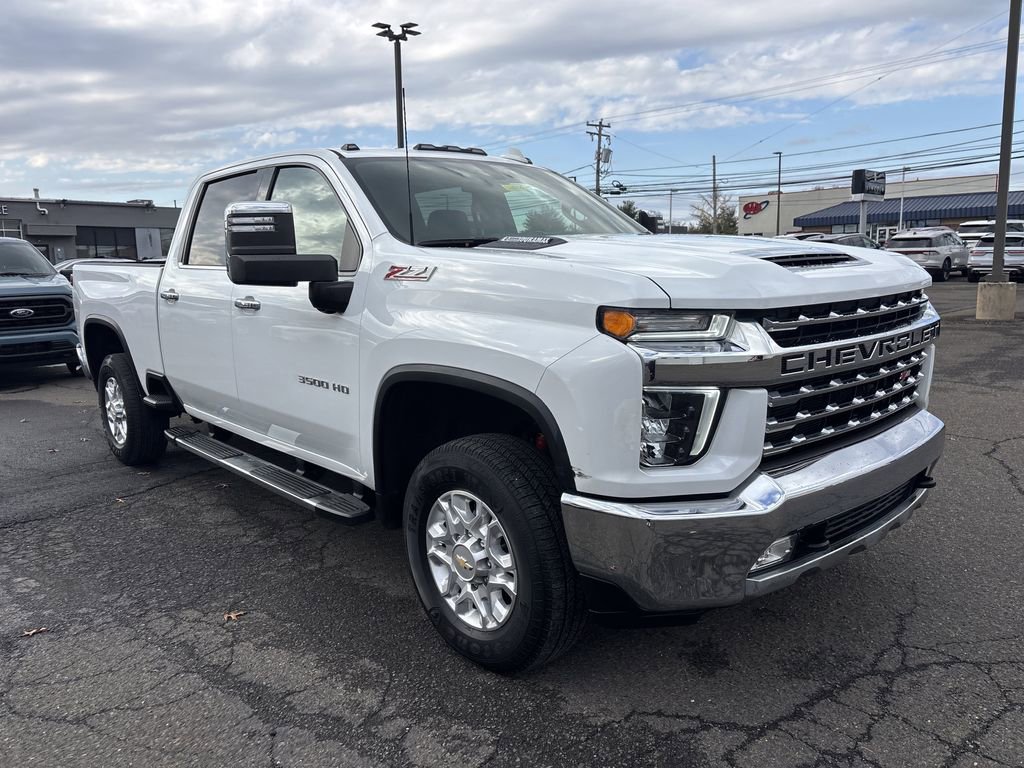 Used 2021 Chevrolet Silverado 3500 LTZ w/ LTZ Convenience Package image 7