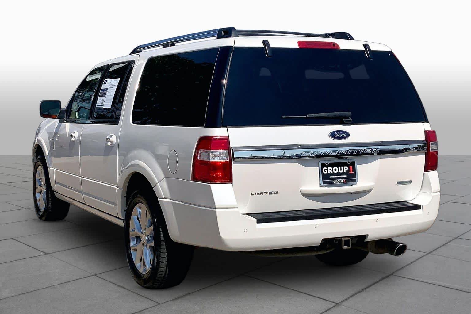 Used 2017 Ford Expedition EL Limited w/ Equipment Group 301A RWD image 12