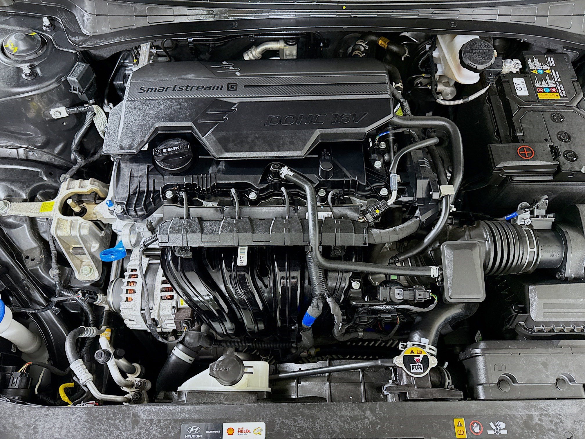 Used 2025 Hyundai Elantra SE image 38