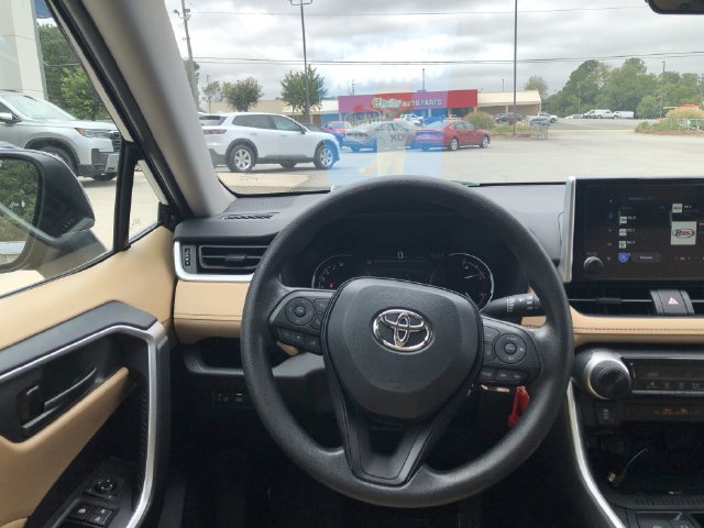 Used 2025 Toyota RAV4 LE FWD image 16
