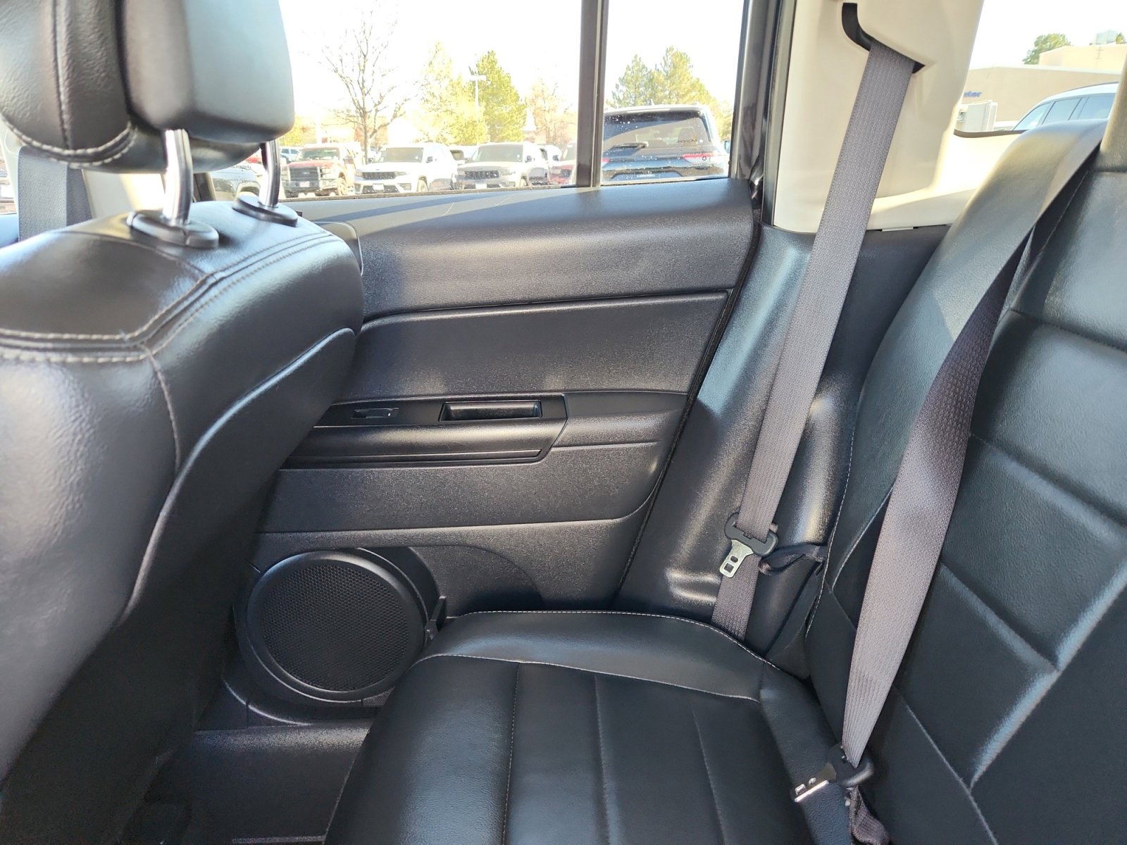Used 2016 Jeep Patriot High Altitude image 17