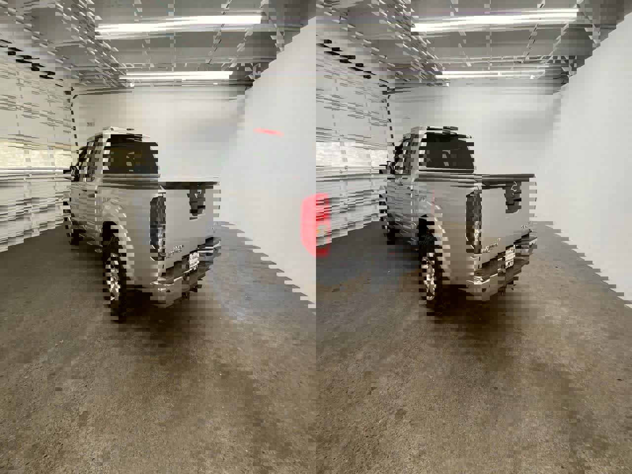 Used 2013 Nissan Frontier SV w/ SV Value Truck Pkg image 4