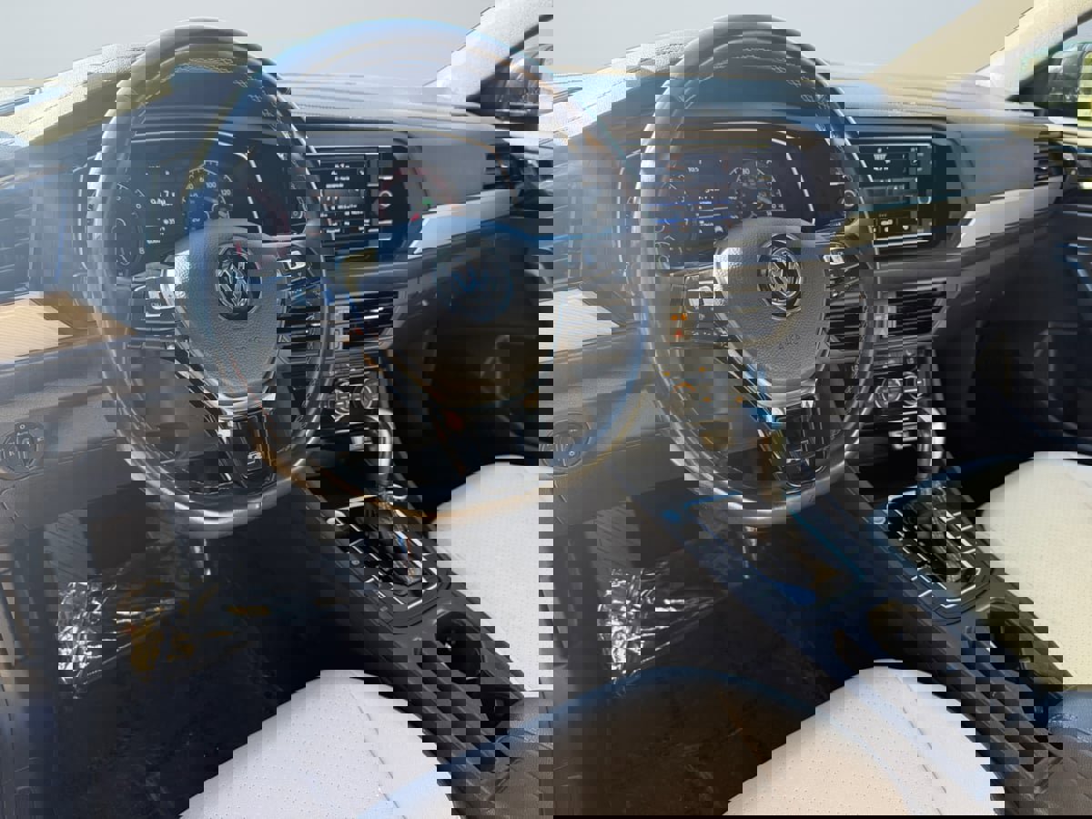 Used 2020 Volkswagen Jetta R-Line image 15