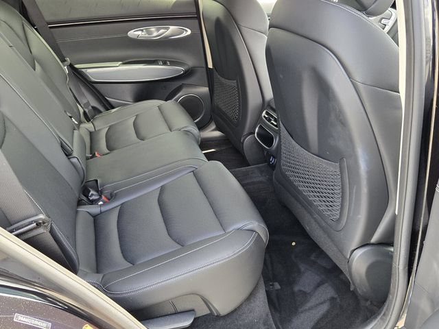Certified 2024 Genesis GV70 2.5T w/ Select Package AWD/4WD image 15