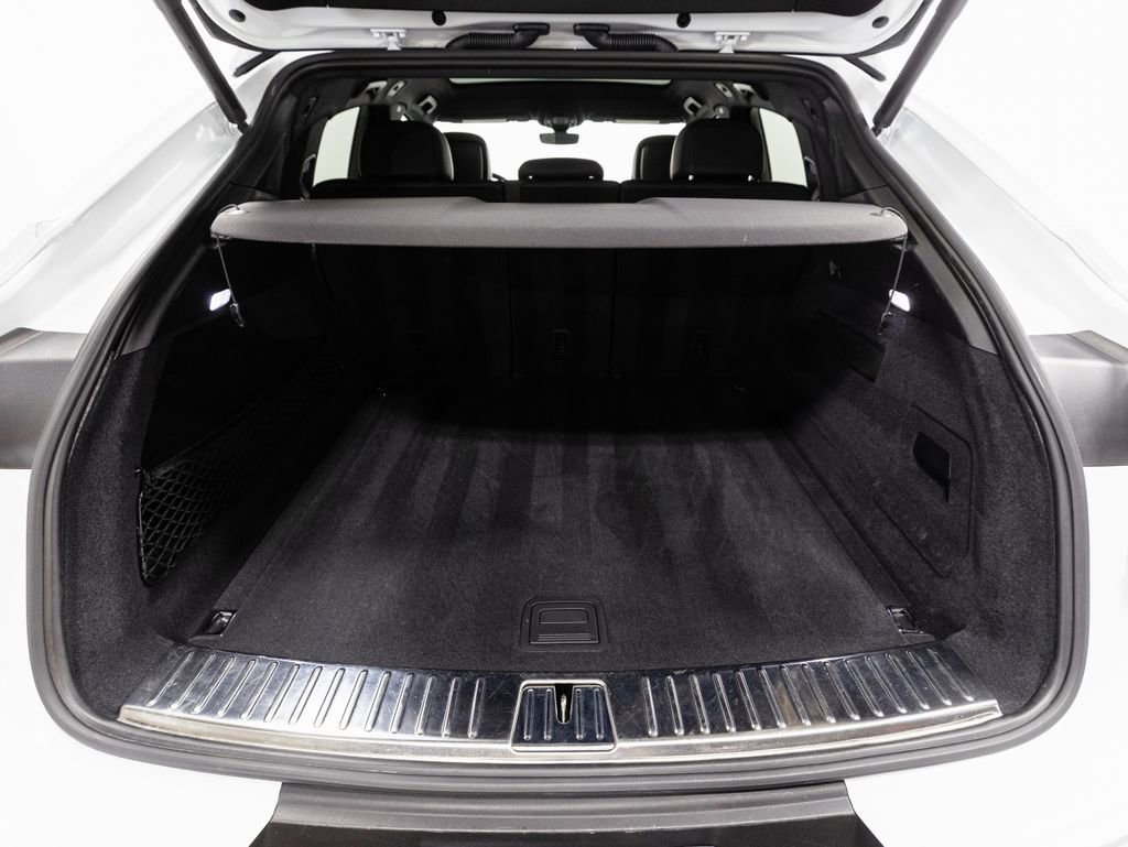 Used 2024 Porsche Cayenne S image 30