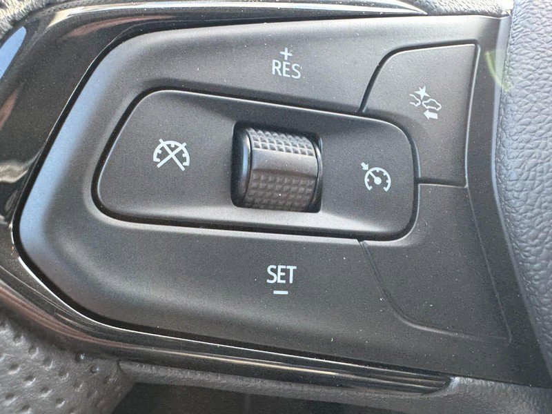 New 2026 Chevrolet Trax LS FWD image 11
