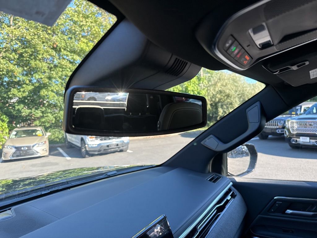 New 2026 GMC Sierra EV Elevation image 38