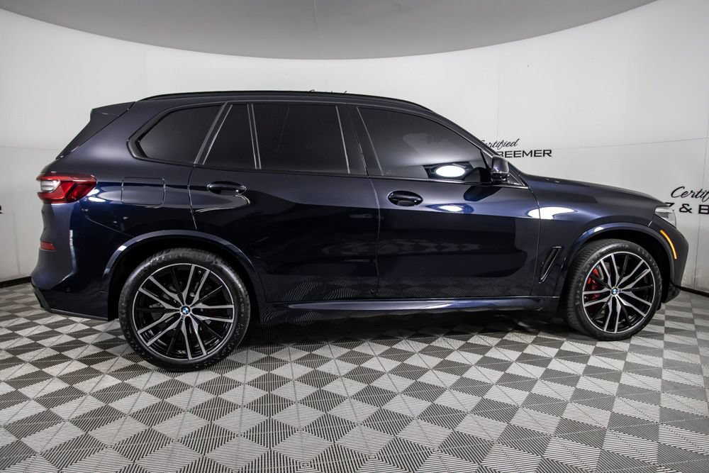 Used 2023 BMW X5 xDrive40i w/ M Sport Package AWD/4WD image 4