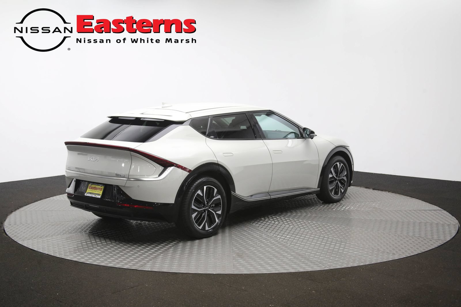 Used 2022 Kia EV6 Wind w/ Wind Technology Package AWD/4WD image 38
