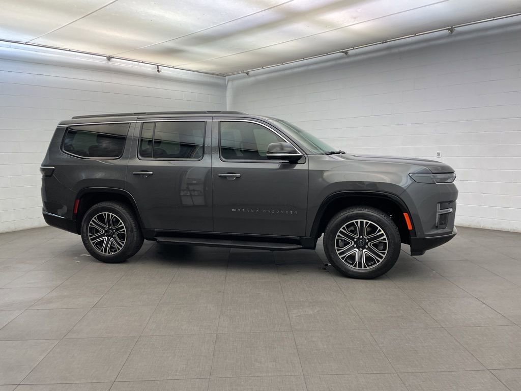 New 2026 Jeep Grand Wagoneer 2WD image 2