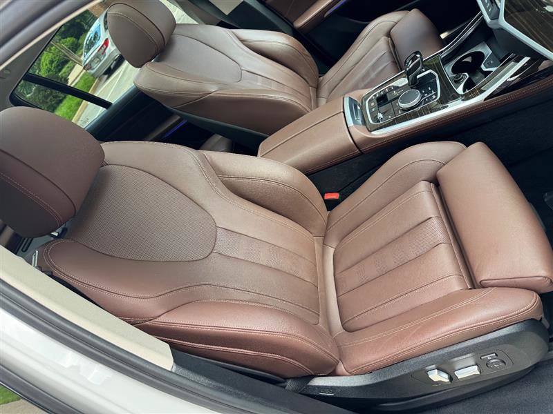 Used 2020 BMW X7 xDrive40i image 38