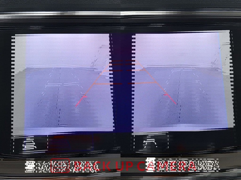 Used 2020 Buick Enclave Essence image 22